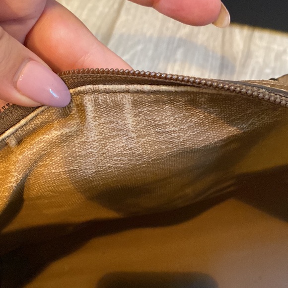 Vintage Gucci Boston Bag - Picture 6 of 13